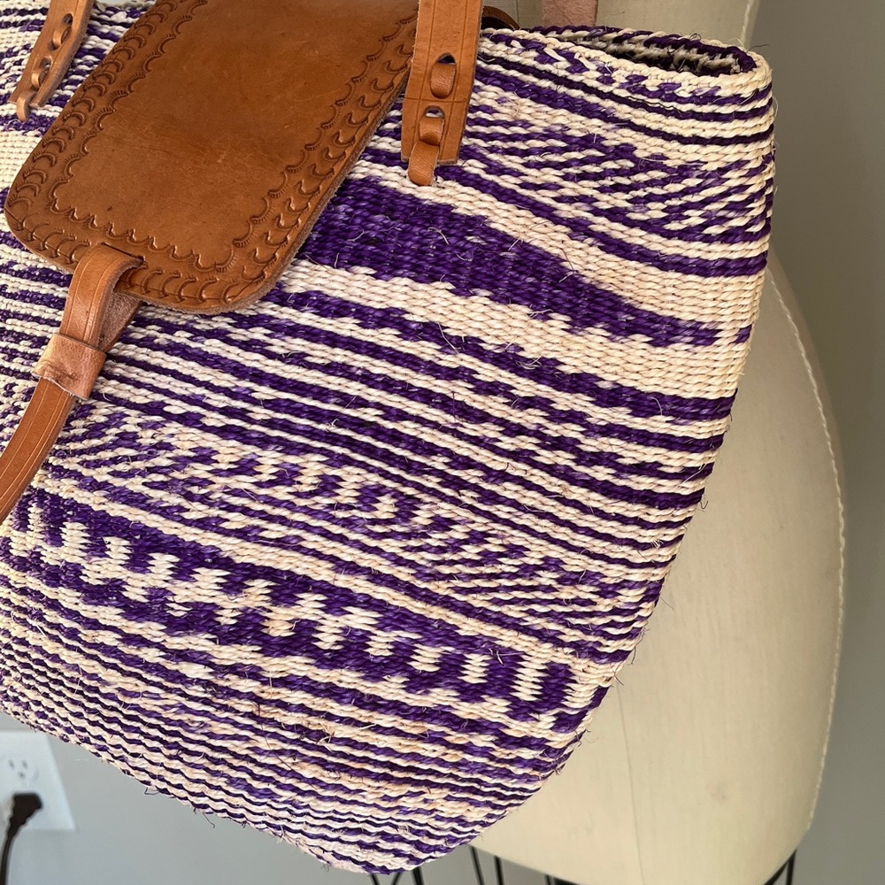 Handwoven Sisal Bag Kenyan Kiondo Basket Tote Leather Purple African Artisan - Picture 4 of 15